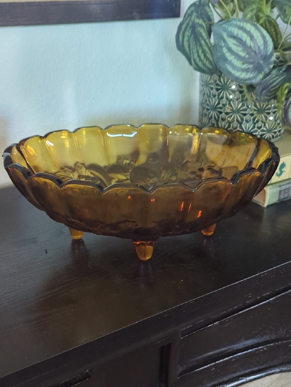 Vintage Amber Glass Floral Serving Bowl - Unbranded